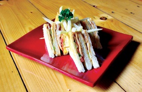 Circle Cafe & Resto