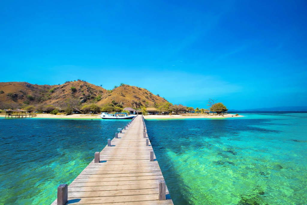 The-beautiful-nature-of-Komodo-national-park