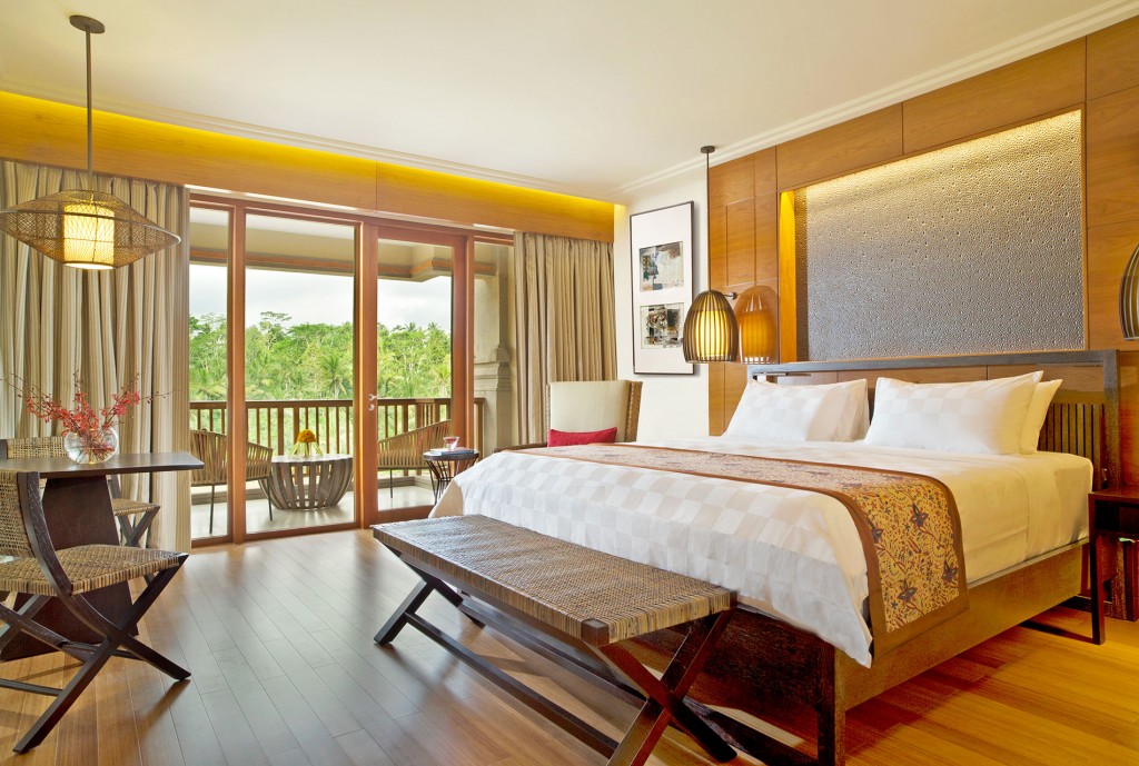 Premier-Room_nextstay_tropicallife