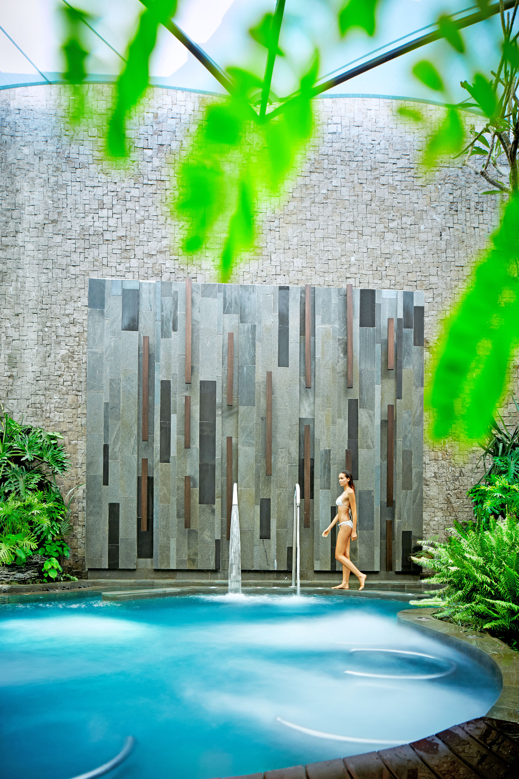 Serene Pampering From the Ocean at THE RITZ-CARLTON SPA, BALI