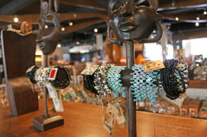 GREAT GIFTS AND FASCINATING SOUVENIRS TO TAKE HOME AT GWK’S KENCANA SOUVENIR SHOP