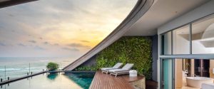 ” Luxurious Beachfront Resort ” COMO UMA CANGGU