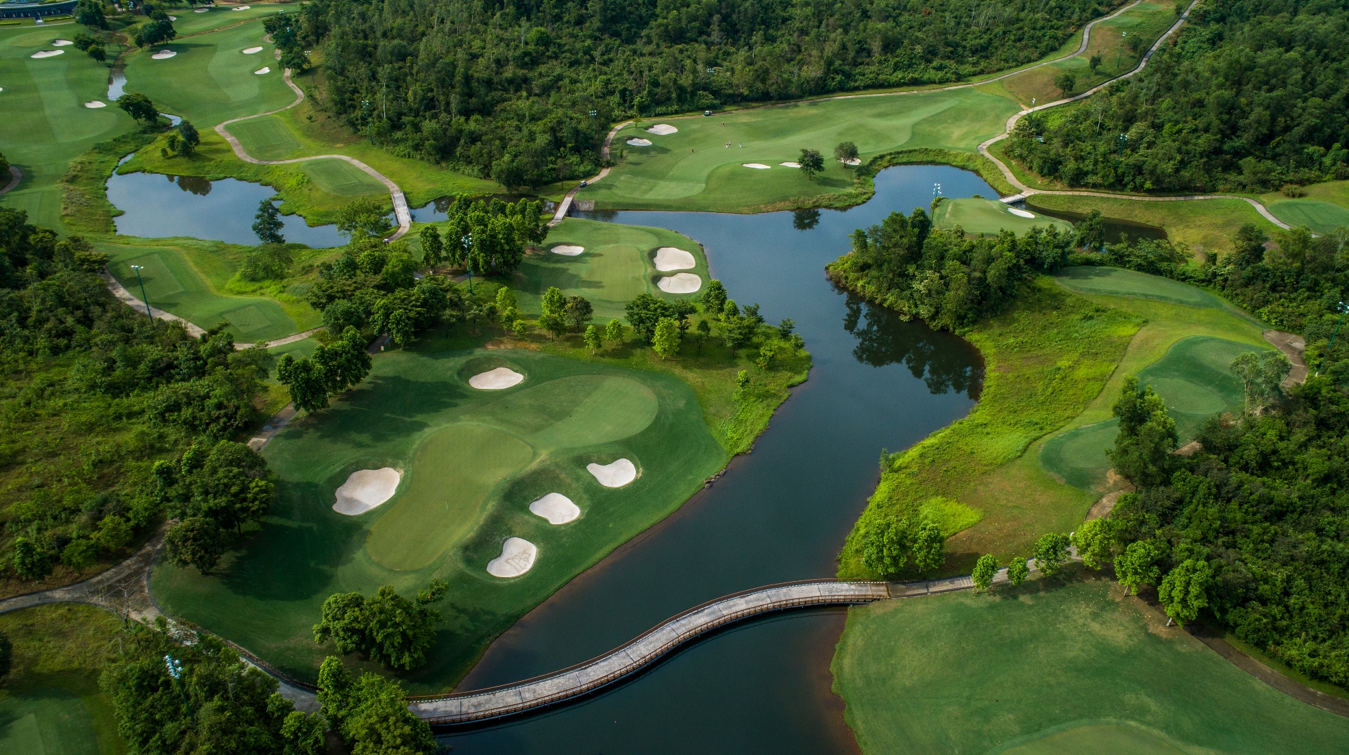 Vietnam Golf Coast Clubs To The Fore in “World’s Top 100 Golf Resorts” Rankings